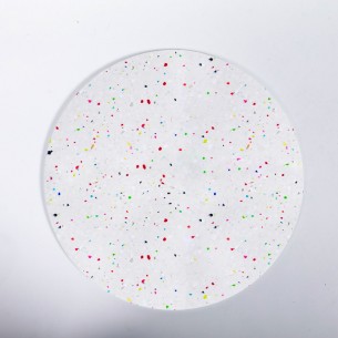 Des plateaux ronds en plastique 100% recyclé pour créer votre propre mobilier 2